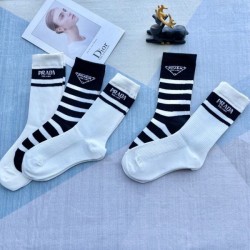 2024SS Socks PRADA Enjoy casual fashion