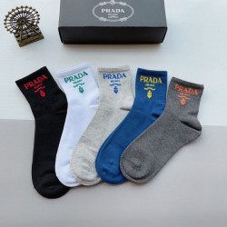 2024SS socks PRADA Essential item for fashion people