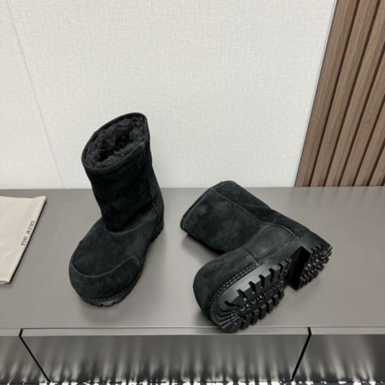 BALENCIAGA 2024FW Women's Boots No. 1 in total cumulative sales BALENCIAGA 2024FW Women's Boots No. 1 in total cumulative sales