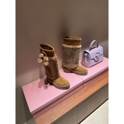 CELINE 2024FW Women's boots are gaining attention now.