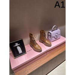 CELINE 2024FW Women's Boots Both are popular