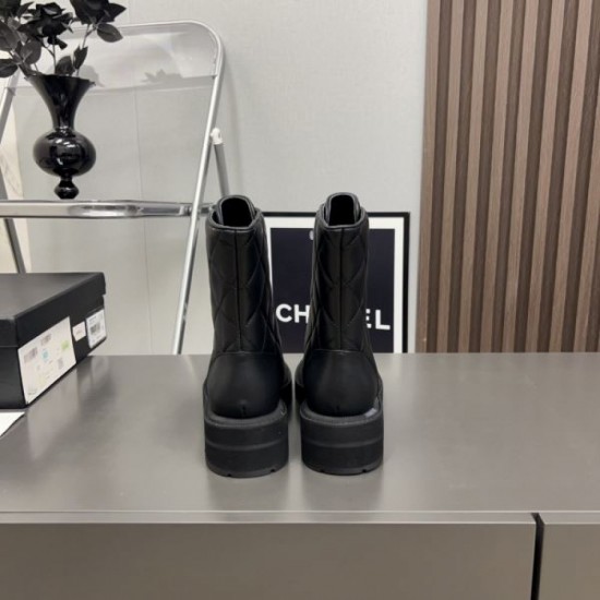 CHANEL 2024FW Women's Boots Popular item for fall and winter CHANEL 2024FW Women's Boots Popular item for fall and winter