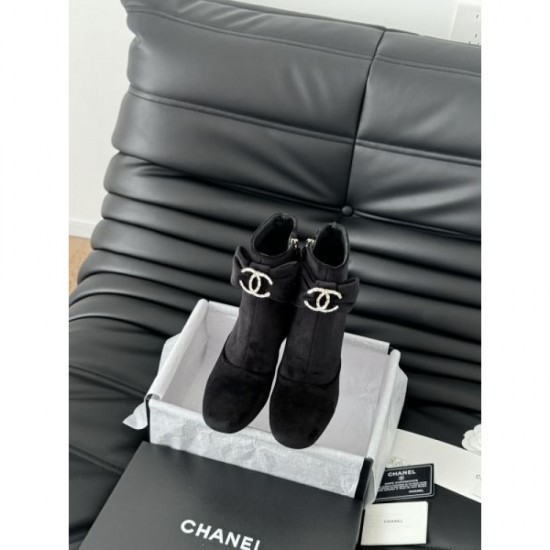 CHANEL 2024FW Women's Boots New arrivals to improve your fashion level CHANEL 2024FW Women's Boots New arrivals to improve your fashion level
