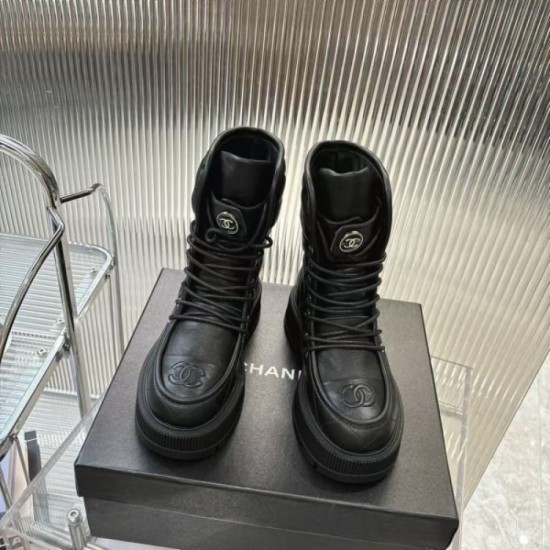 CHANEL 2024FW Women's Boots The latest brand new products are hot CHANEL 2024FW Women's Boots The latest brand new products are hot