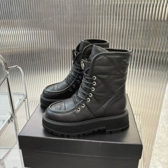 CHANEL 2024FW Women's Boots The latest brand new products are hot CHANEL 2024FW Women's Boots The latest brand new products are hot