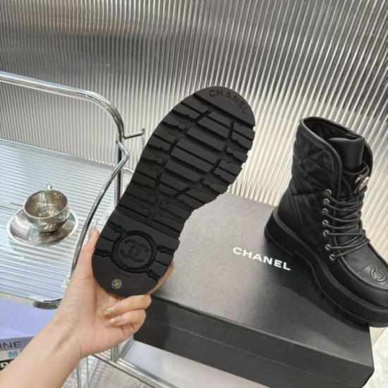 CHANEL 2024FW Women's Boots The latest brand new products are hot CHANEL 2024FW Women's Boots The latest brand new products are hot