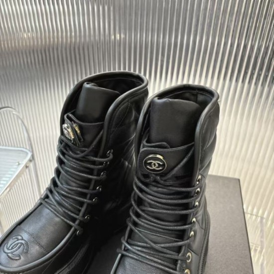 CHANEL 2024FW Women's Boots The latest brand new products are hot CHANEL 2024FW Women's Boots The latest brand new products are hot