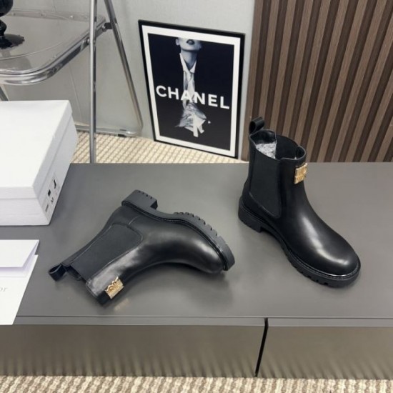 DIOR 2024FW Women's Boots Popular tops this fall/winter DIOR 2024FW Women's Boots Popular tops this fall/winter