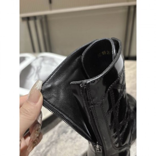 DIOR 2024FW Women's Boots Definitely the latest trend DIOR 2024FW Women's Boots Definitely the latest trend