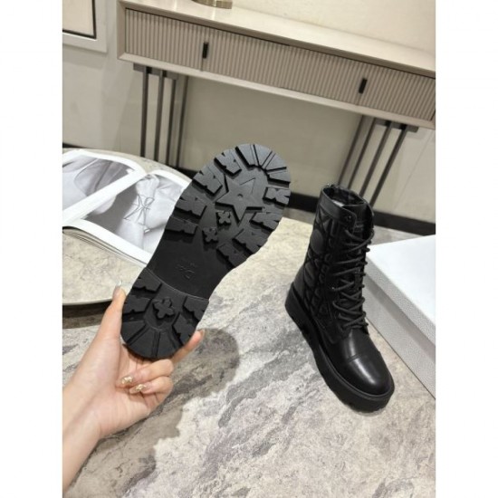 DIOR Dior 2024FW Women's Boots New arrival from the must-have brand for winter DIOR Dior 2024FW Women's Boots New arrival from the must-have brand for winter