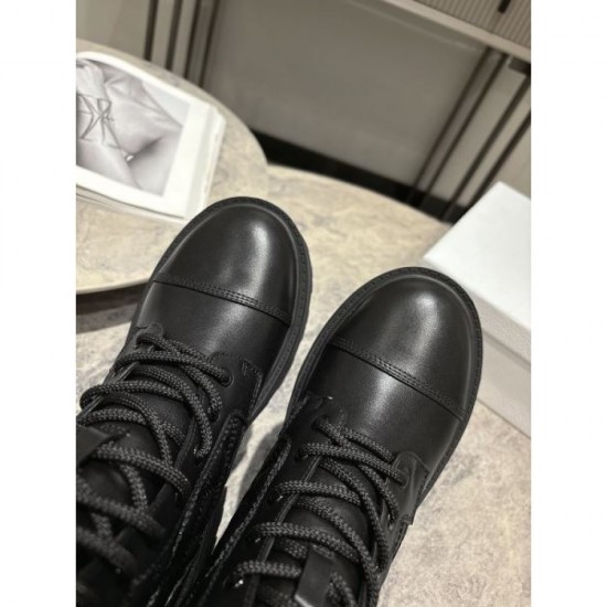 DIOR Dior 2024FW Women's Boots New arrival from the must-have brand for winter DIOR Dior 2024FW Women's Boots New arrival from the must-have brand for winter