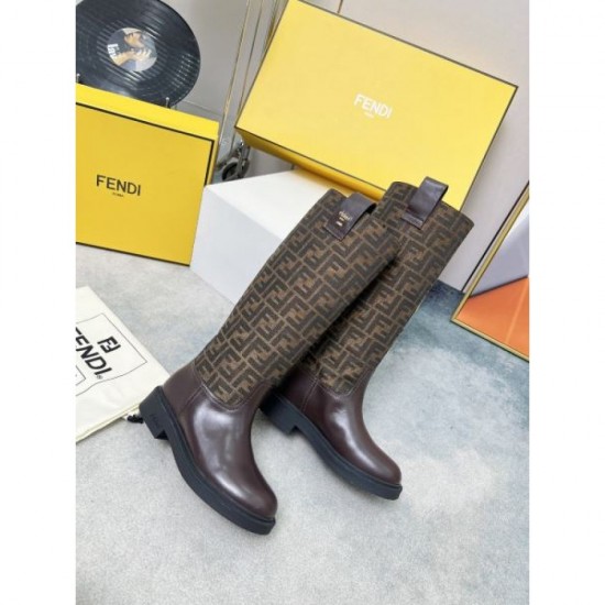 FENDI 2024FW Women's Boots Latest Popular Sale This Autumn FENDI 2024FW Women's Boots Latest Popular Sale This Autumn