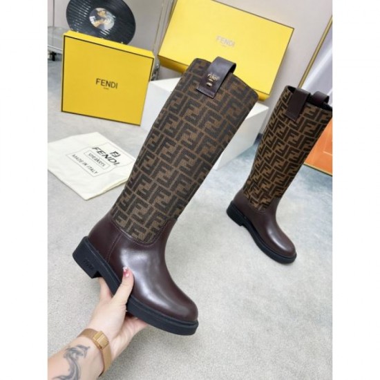 FENDI 2024FW Women's Boots Latest Popular Sale This Autumn FENDI 2024FW Women's Boots Latest Popular Sale This Autumn