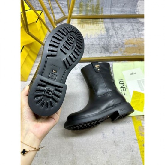 FENDI 2024FW Women's Boots You can definitely get what you want FENDI 2024FW Women's Boots You can definitely get what you want