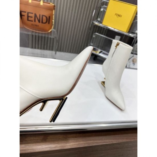FENDI 2024FW Women's Boots At the cutting edge of trends FENDI 2024FW Women's Boots At the cutting edge of trends