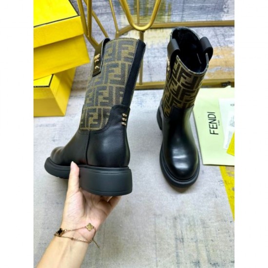 FENDI 2024FW Women's Boots Last Autumn/Winter Collection FENDI 2024FW Women's Boots Last Autumn/Winter Collection