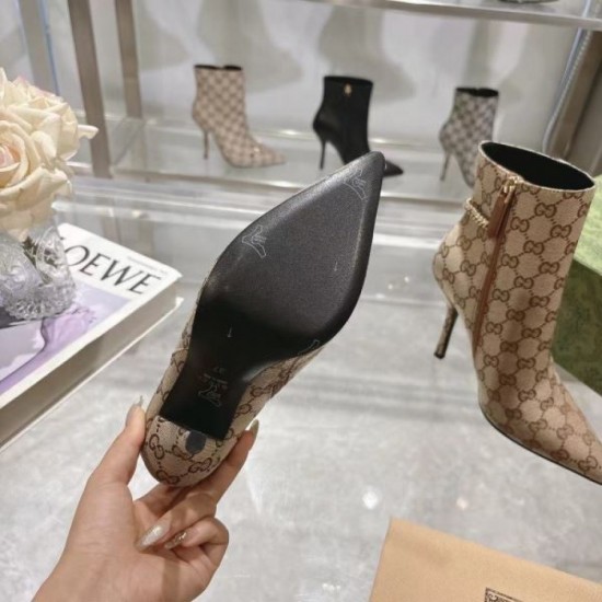GUCCI Gucci 2024FW Women's Boots Gives an impression of adult sex appeal GUCCI Gucci 2024FW Women's Boots Gives an impression of adult sex appeal