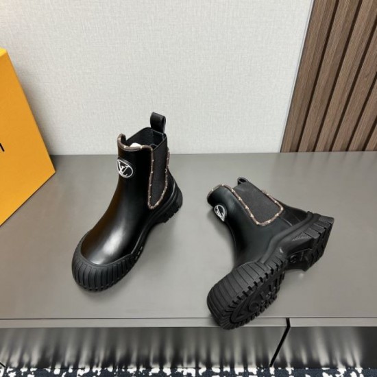 LOUIS VUITTON 2024FW Women's Boots Chic Colors LOUIS VUITTON 2024FW Women's Boots Chic Colors