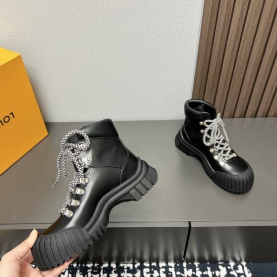 LOUIS VUITTON 2024FW Women's Boots Recommended on Sale LOUIS VUITTON 2024FW Women's Boots Recommended on Sale