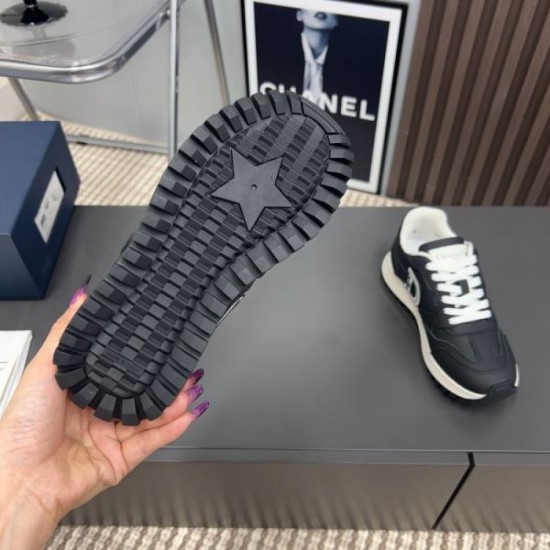 DIOR 2024FW Women's sneakers Eye-catching style this winter DIOR 2024FW Women's sneakers Eye-catching style this winter