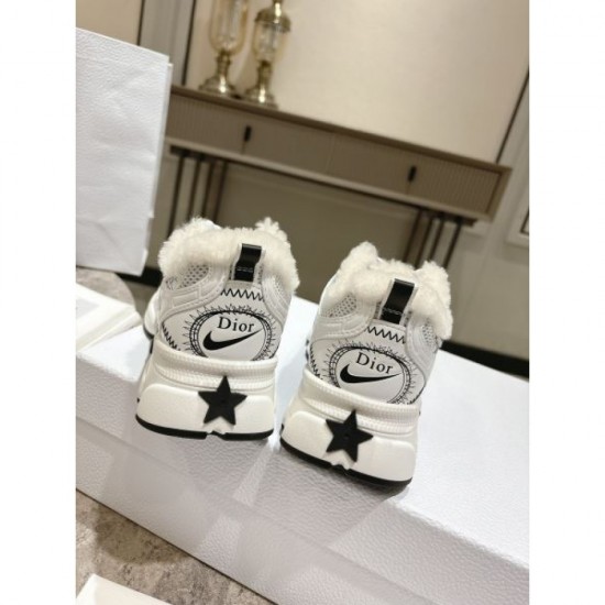 DIOR 2024FW Women's Sneakers New winter products that will make you fall in love with them one after another DIOR 2024FW Women's Sneakers New winter products that will make you fall in love with them one after another