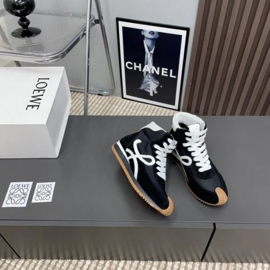 LOEWE 2024FW Women's Sneakers Great for changing seasons LOEWE 2024FW Women's Sneakers Great for changing seasons