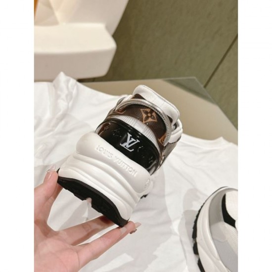2024SS Lowest Price Guarantee LOUIS VUITTON Women's Sneakers 2024SS Lowest Price Guarantee LOUIS VUITTON Women's Sneakers