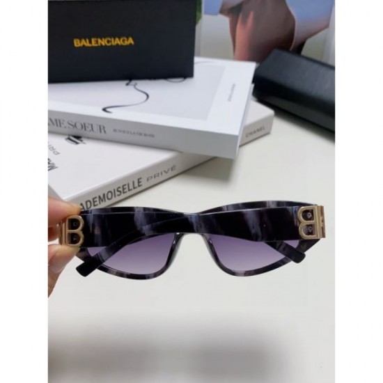 BALENCIAGA Balenciaga 2024SS Sunglasses Great new spring/summer items BALENCIAGA Balenciaga 2024SS Sunglasses Great new spring/summer items