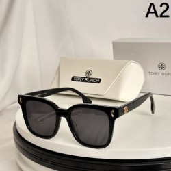 BURBERRY Burberry 2024SS Sunglasses New summer item you can't take your eyes off of