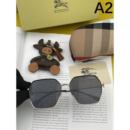 BURBERRY 2024SS sunglasses must-have items new arrival BURBERRY 2024SS sunglasses must-have items new arrival