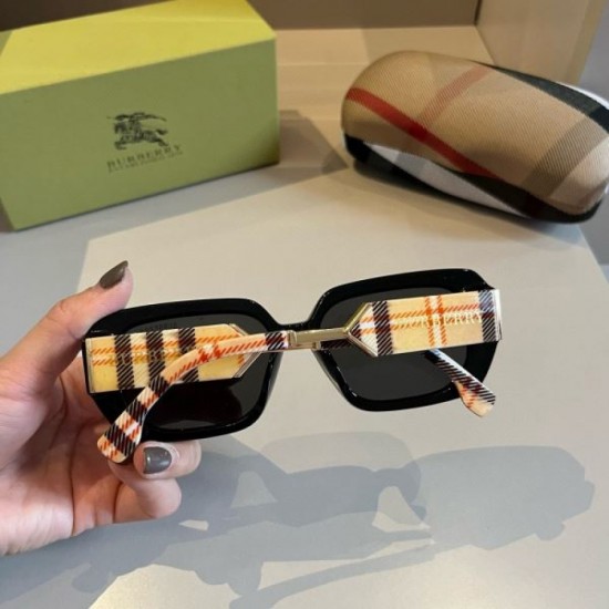 BURBERRY 2024SS Sunglasses Casual and refreshing BURBERRY 2024SS Sunglasses Casual and refreshing