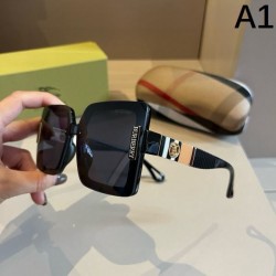 BURBERRY Burberry 2024SS Sunglasses Great coordination attracts attention