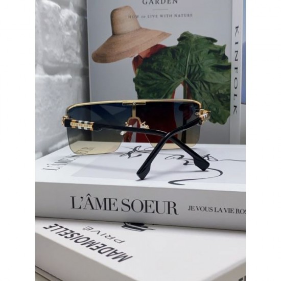 BURBERRY 2024SS Sunglasses Limited edition that can definitely be used in summer BURBERRY 2024SS Sunglasses Limited edition that can definitely be used in summer