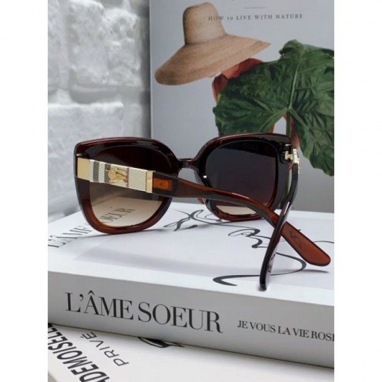 BURBERRY Burberry 2024SS sunglasses are especially popular this season BURBERRY Burberry 2024SS sunglasses are especially popular this season