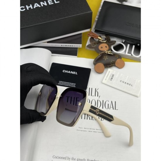 CHANEL 2024SS Sunglasses Perfect item for summer CHANEL 2024SS Sunglasses Perfect item for summer
