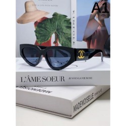CHANEL 2024SS sunglasses complete a relaxed style
