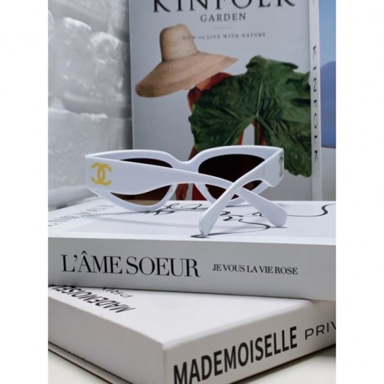 CHANEL 2024SS sunglasses complete a relaxed style CHANEL 2024SS sunglasses complete a relaxed style