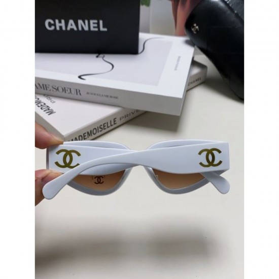 CHANEL 2024SS sunglasses complete a relaxed style CHANEL 2024SS sunglasses complete a relaxed style