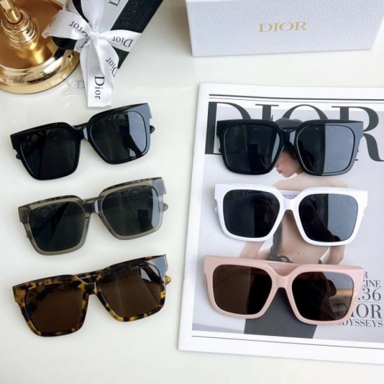 DIOR Dior 2024SS Sunglasses This is the one for this summer DIOR Dior 2024SS Sunglasses This is the one for this summer