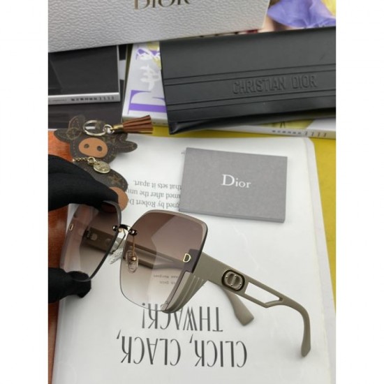 DIOR 2024SS Sunglasses I want to keep this summer DIOR 2024SS Sunglasses I want to keep this summer