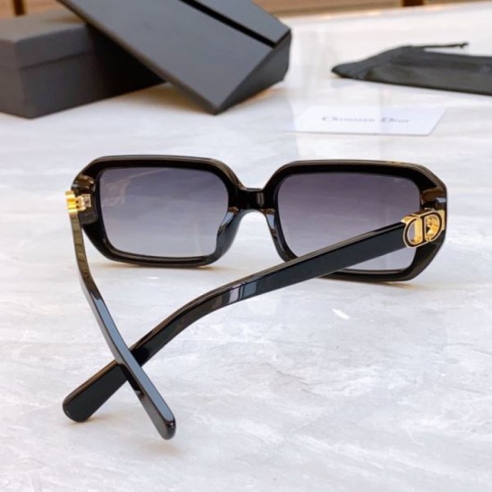 DIOR 2024SS Sunglasses Simple and easy to mix and match DIOR 2024SS Sunglasses Simple and easy to mix and match