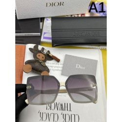 DIOR 2024SS Sunglasses A must-have item for summer