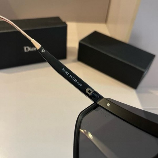 DIOR Dior 2024SS Sunglasses Popular item featured in magazines DIOR Dior 2024SS Sunglasses Popular item featured in magazines