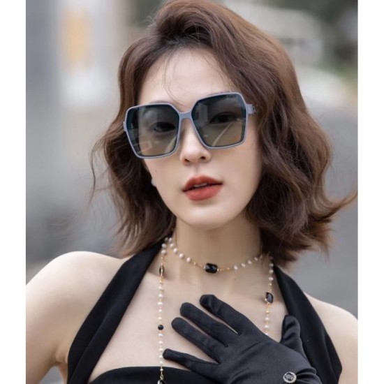 FENDI 2024SS Sunglasses All you need is this! FENDI 2024SS Sunglasses All you need is this!