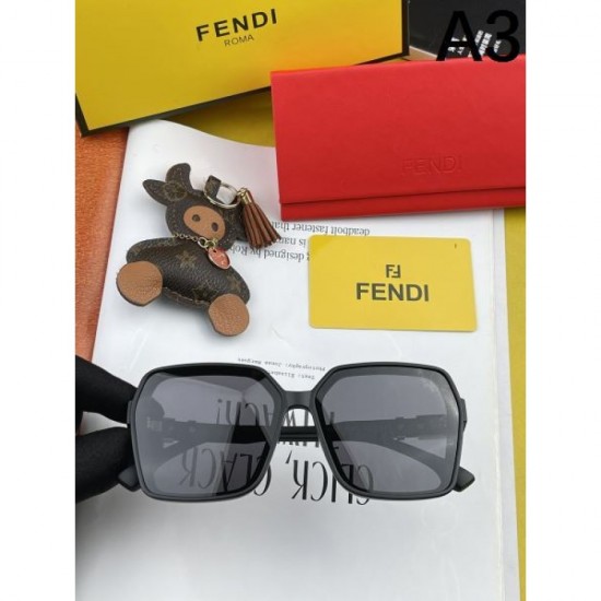FENDI 2024SS Sunglasses All you need is this! FENDI 2024SS Sunglasses All you need is this!
