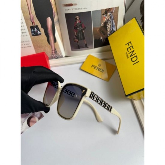 FENDI 2024SS sunglasses New from last season FENDI 2024SS sunglasses New from last season