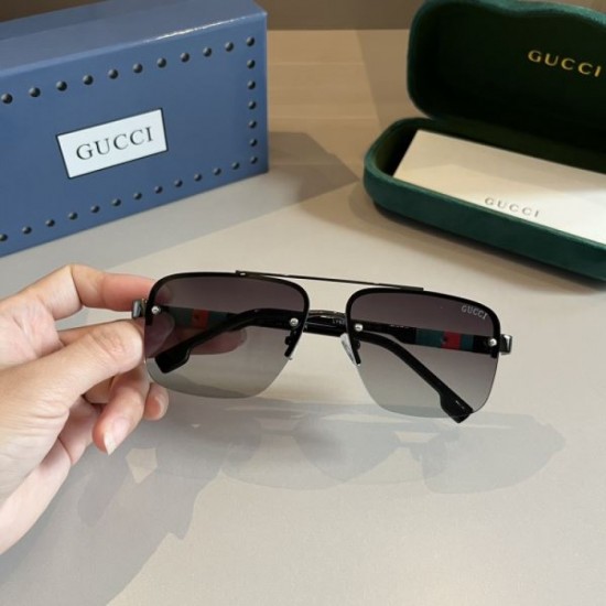 GUCCI 2024SS Sunglasses A new item that has been featured in many magazines GUCCI 2024SS Sunglasses A new item that has been featured in many magazines