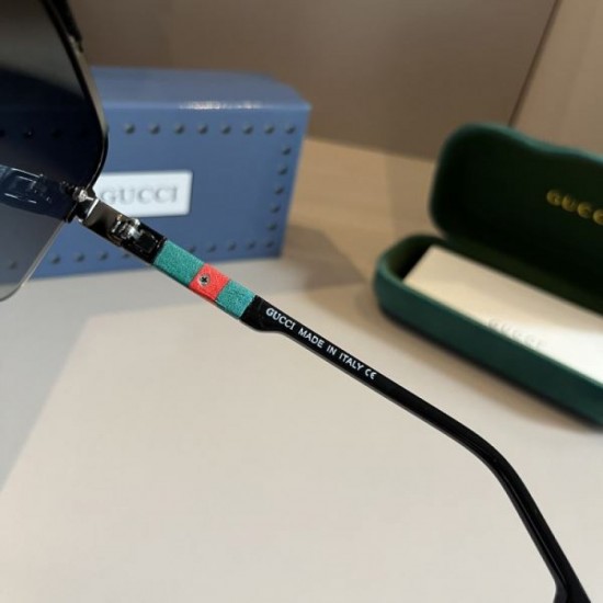 GUCCI 2024SS Sunglasses A new item that has been featured in many magazines GUCCI 2024SS Sunglasses A new item that has been featured in many magazines