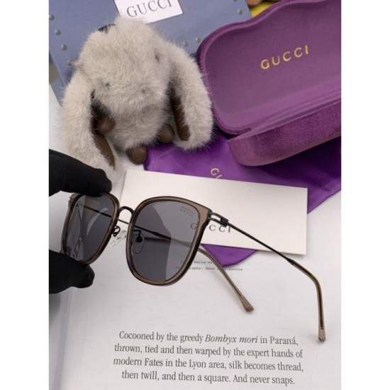 GUCCI Gucci 2024SS Sunglasses Last year's popular item New GUCCI Gucci 2024SS Sunglasses Last year's popular item New