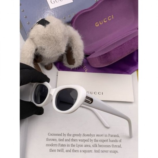 GUCCI Gucci 2024SS Sunglasses Celebrities are also obsessed with the new brand GUCCI Gucci 2024SS Sunglasses Celebrities are also obsessed with the new brand
